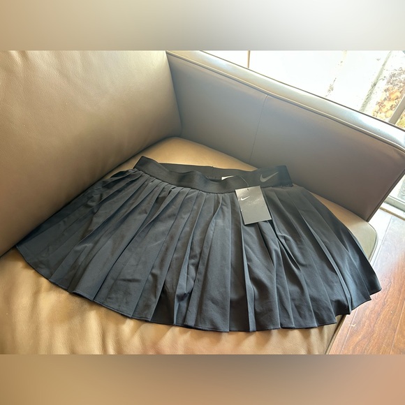 Nike Court Victory Dri-FIT Pleated Tennis Skirt 🖤 - Picture 6 of 16